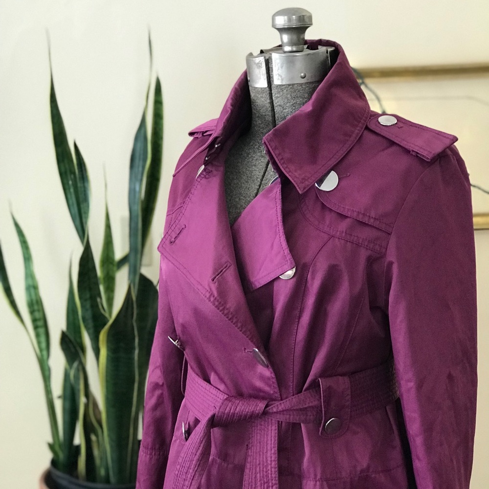Stylish purple trench by Green Envy